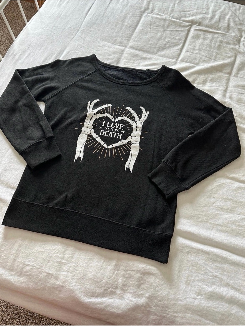 Modcloth Black Halloween Crewneck Sweatshirt with White Skeleton Heart Graphic